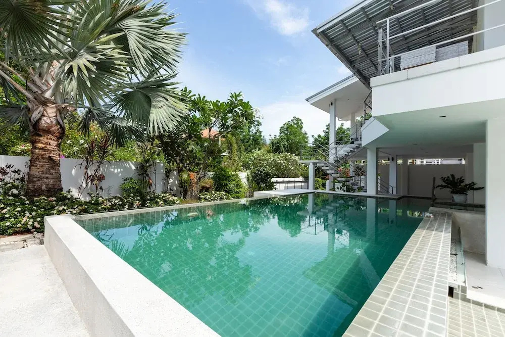 4 Bedroom Modern Pool Villa