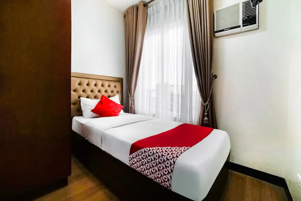 Sakura Suites by OYO Rooms