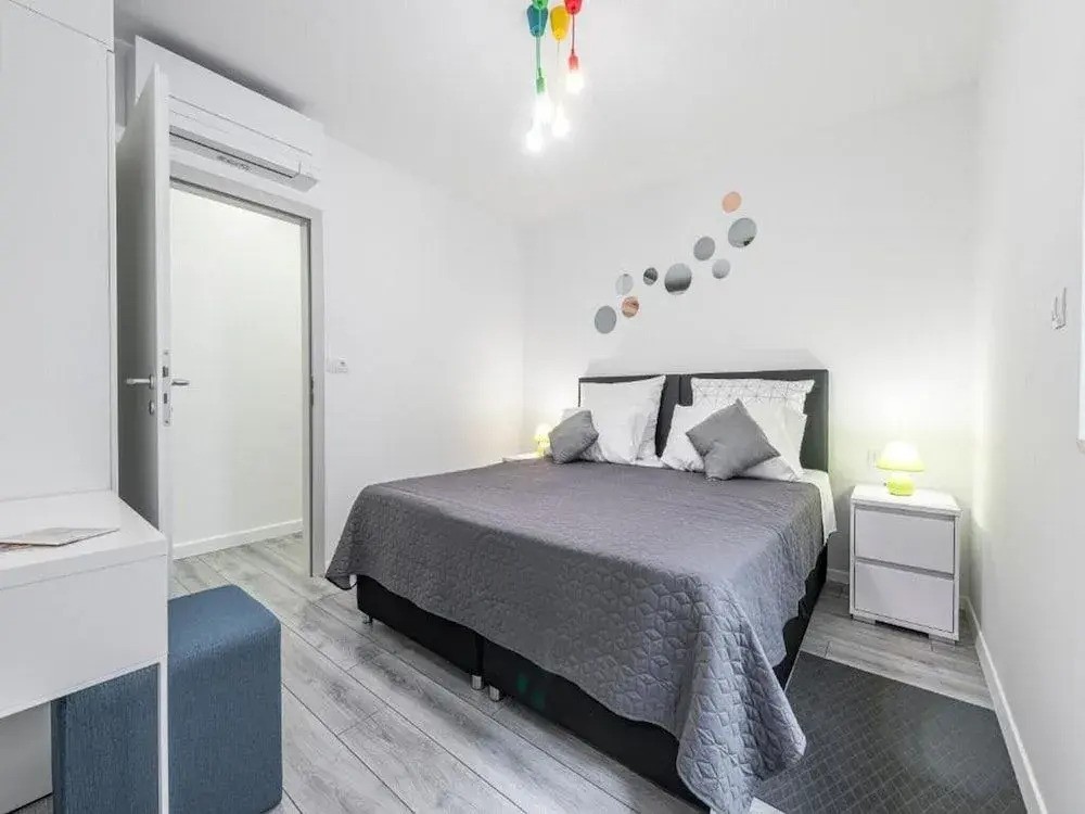 Holiday Home Nest