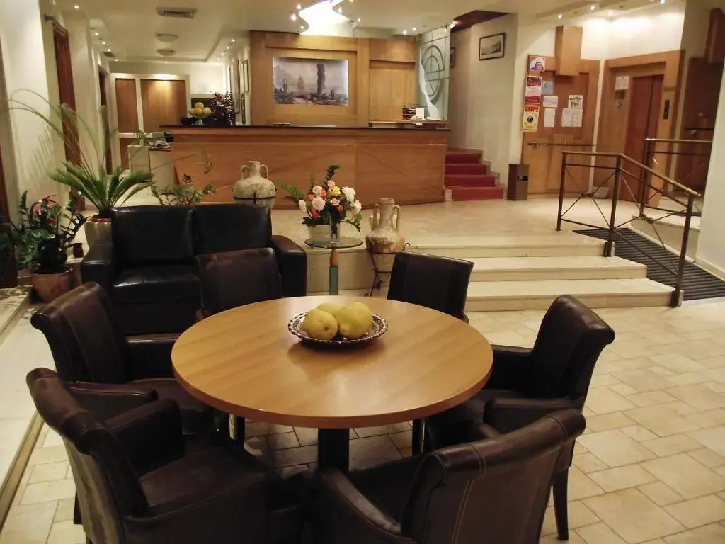 Aeolis Hotel