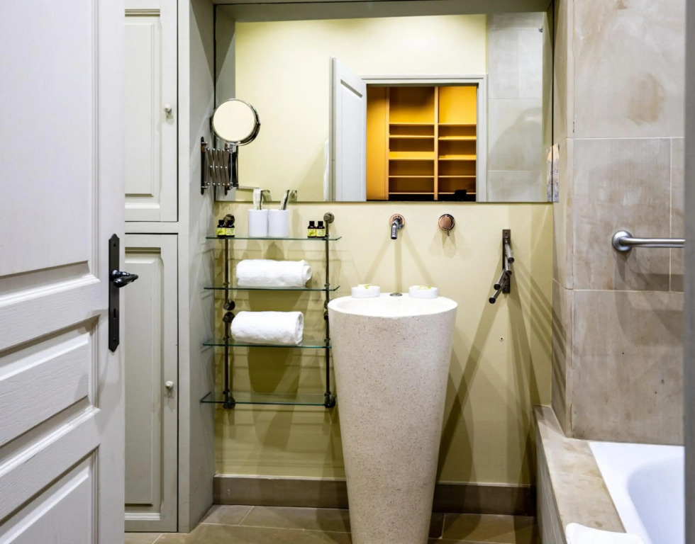 Le Clos Violette et Le 11 DAglaé - Appart Hôtel de Charme Design de Luxe