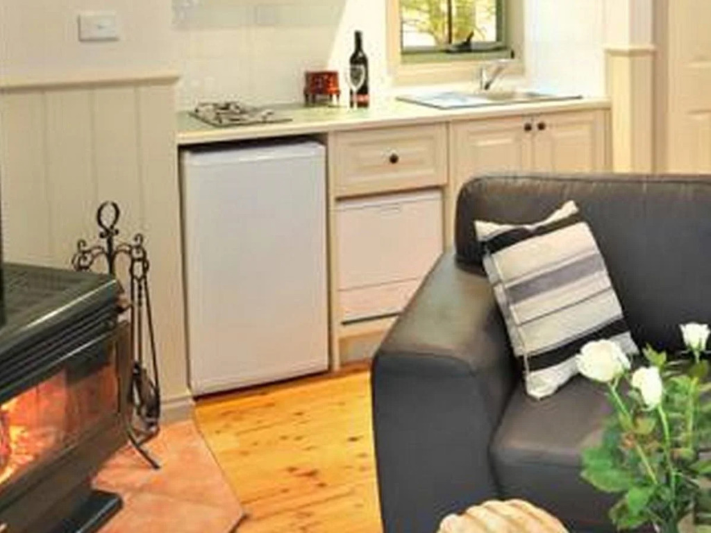 Eagle Hammer Cottages