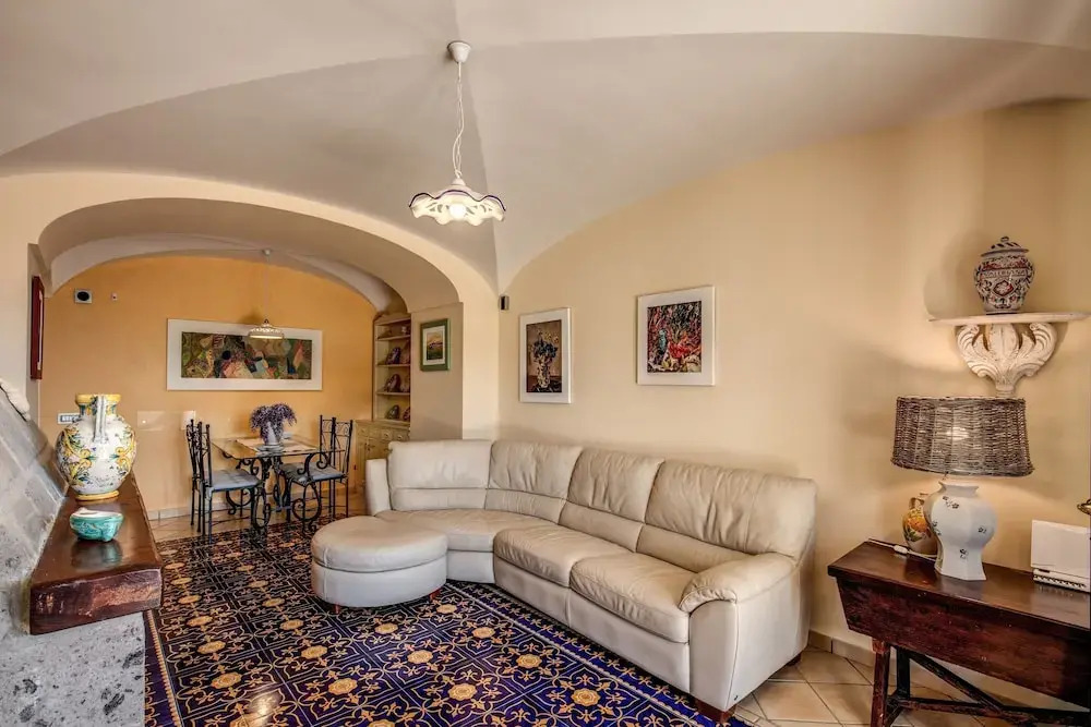 Villa Nen? 3 Bedrooms Villa