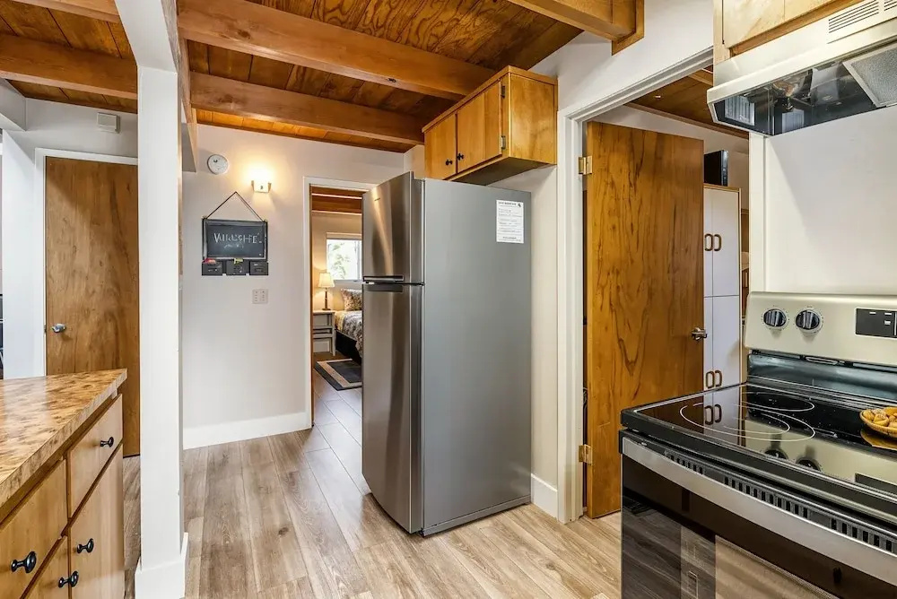 Three Wild Turkeys - Amazing Outdoor Spaces!  2 Decks! by Yosemite Region Resorts