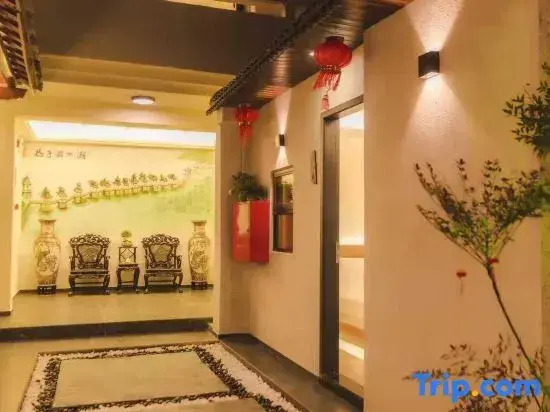 Wang's Home stay (Guangjiqiao Branch, memorial archway Street, Chaozhou Ancient City)