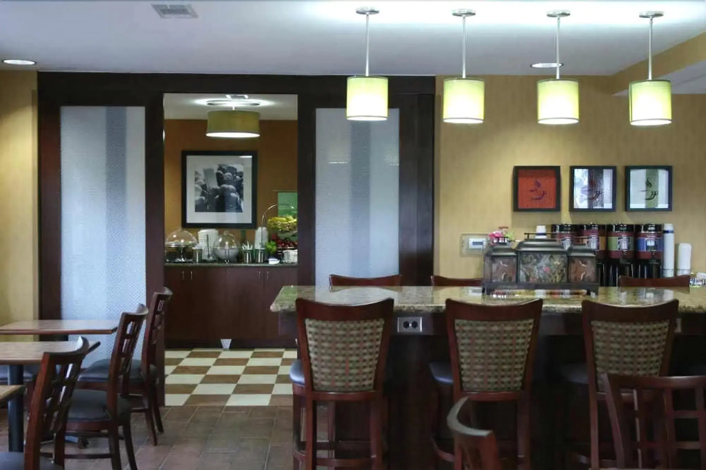 Baymont Inn & Suites by Wyndham The Woodlands