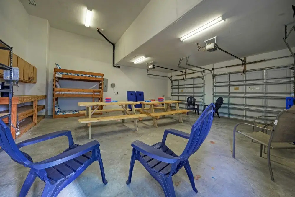 Sleeps 24 2 Homes w/ Beach Boardwalk Access & Deck Views Steps to the Beach