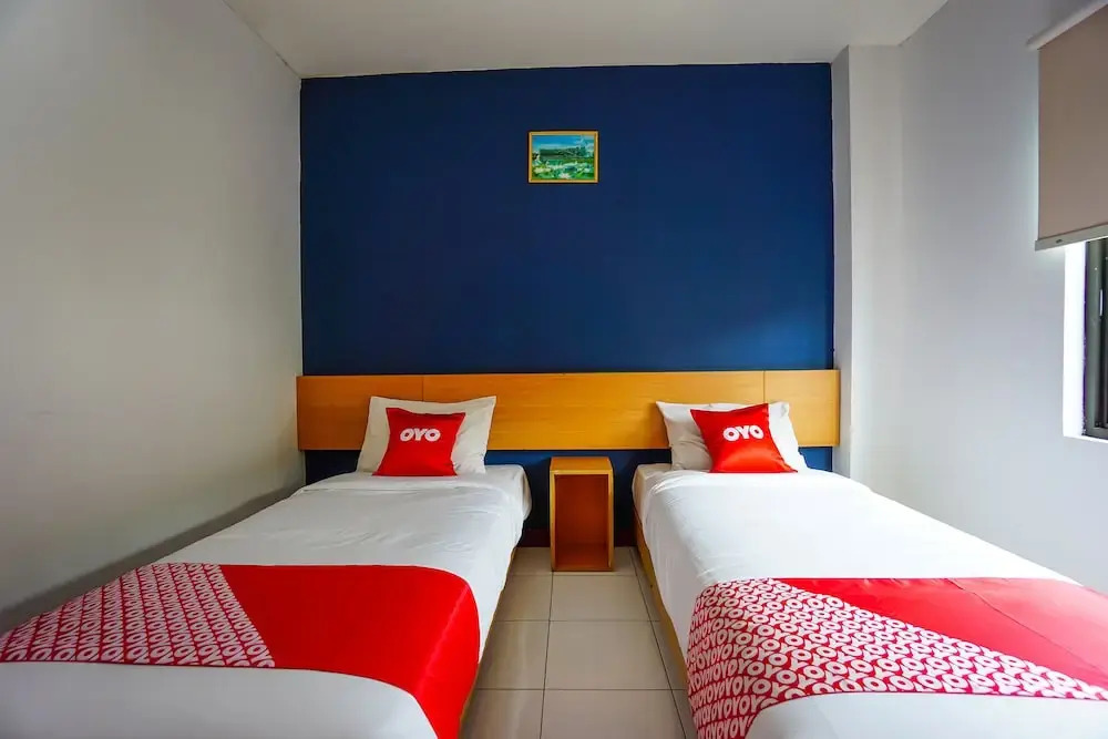 OYO 2515 D'karombasan Hotel