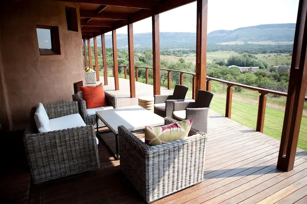 African Hills Safari Lodge & Spa