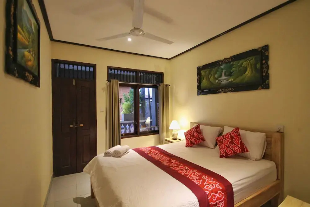 Happy Monkey Hostel