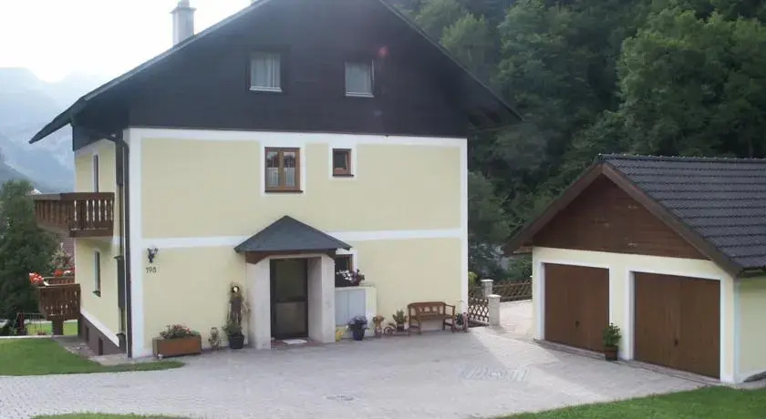 Ferienwohnung Höll