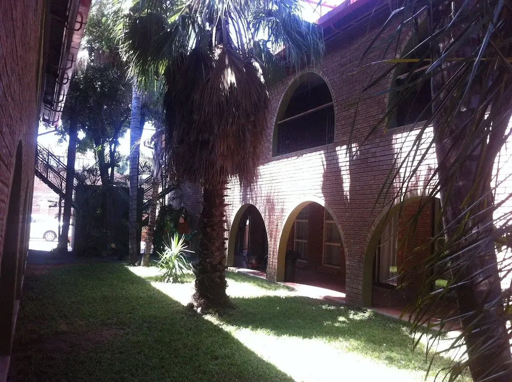 Desert Sands Hotel