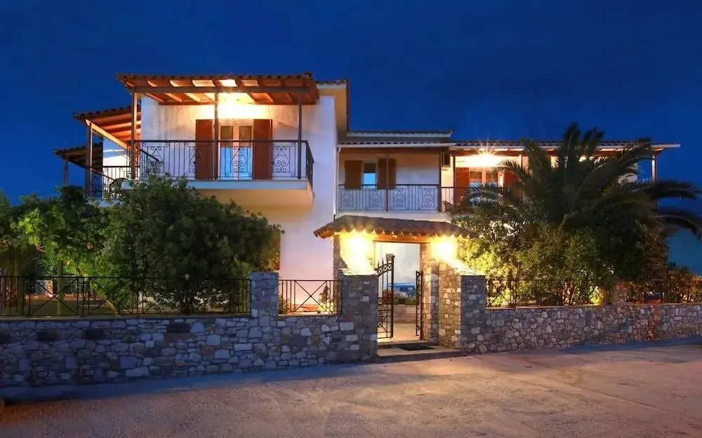 Pavlos Maria studios