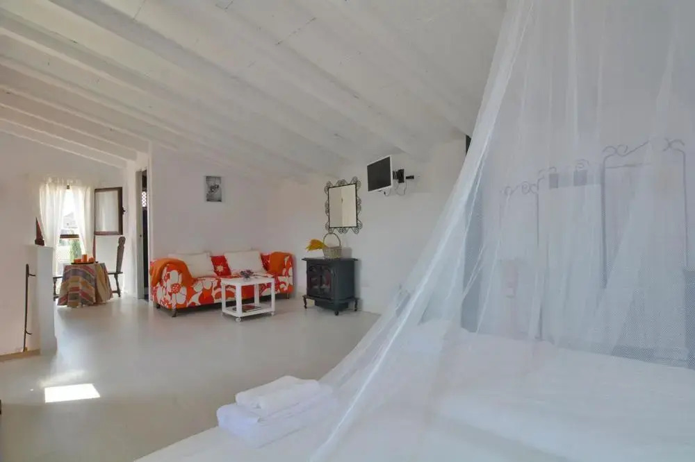 Sineu Mallorcan Renovated Holiday House