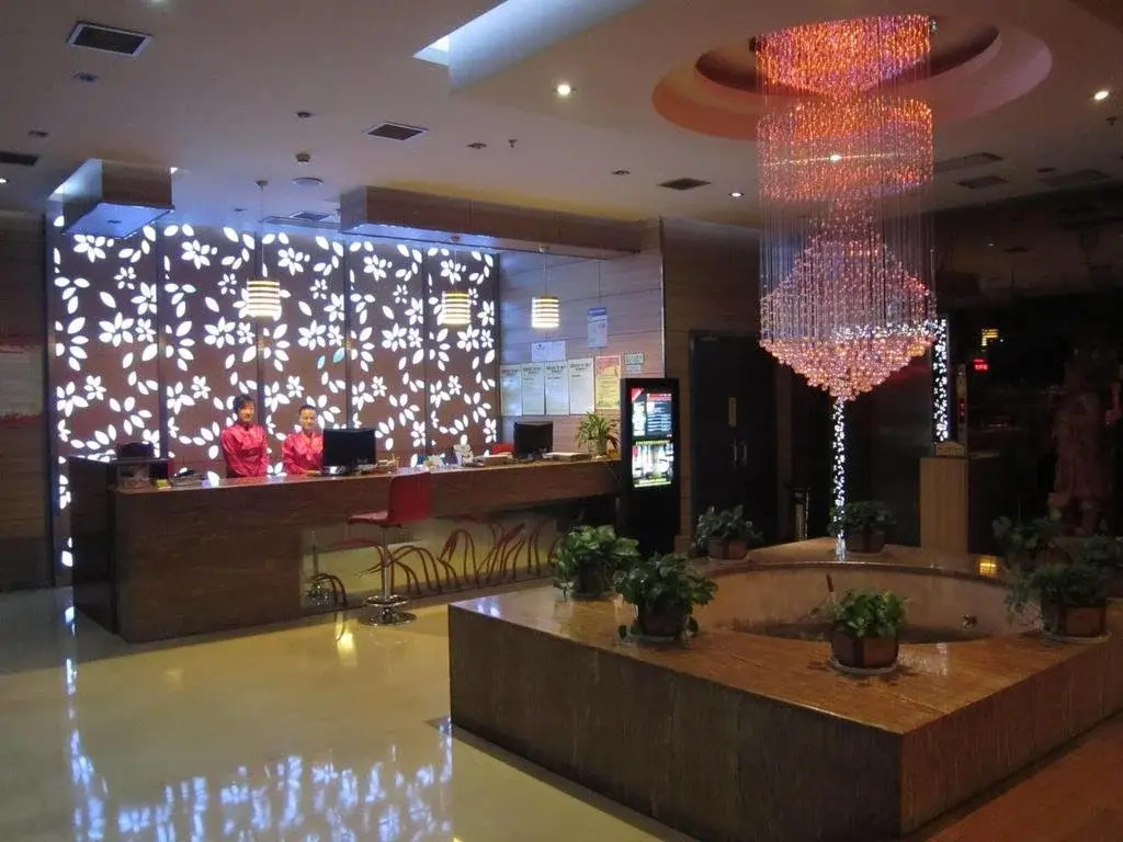 Hongye Taotao Hotel Yongkang