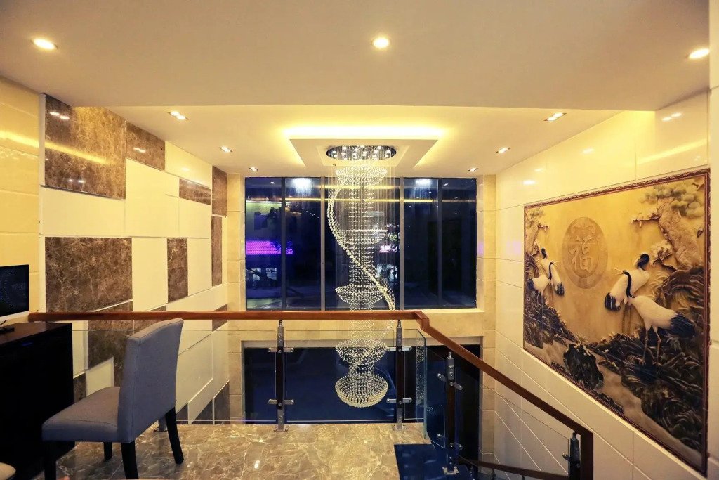 Tuong Minh Hotel