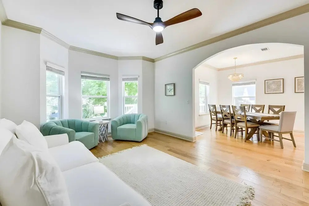 Salty Rose Inn by Avantstay Inlet Beach Home w/ Porch, Firepit & Pool Access