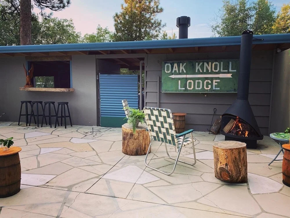 Oak Knoll Unit 3 # 2402