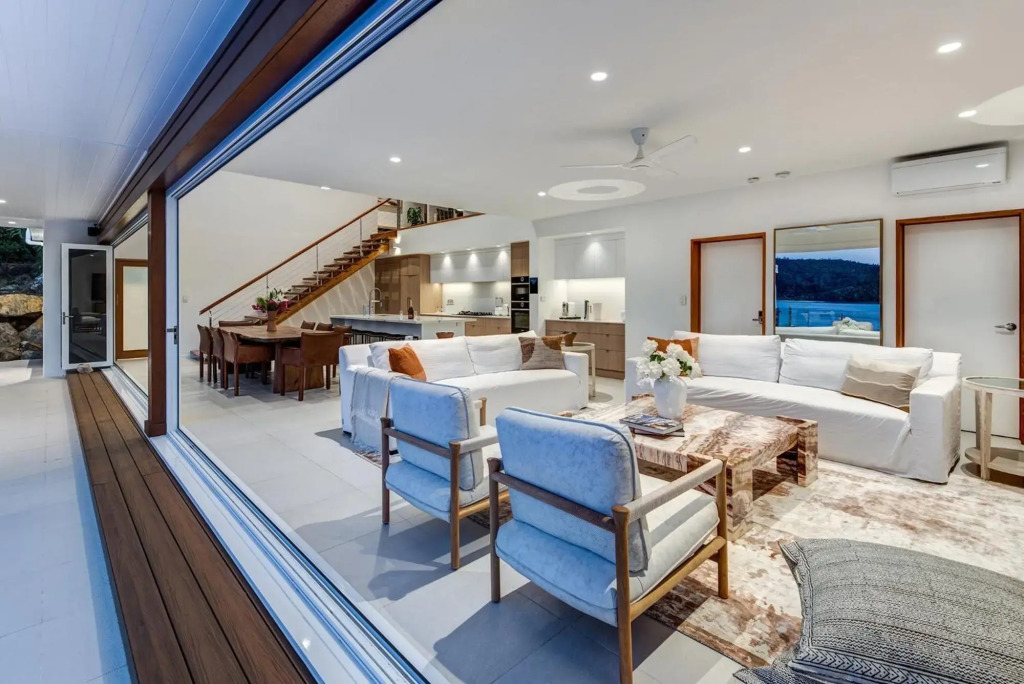 Lotus House on Hamilton Island by HIHA
