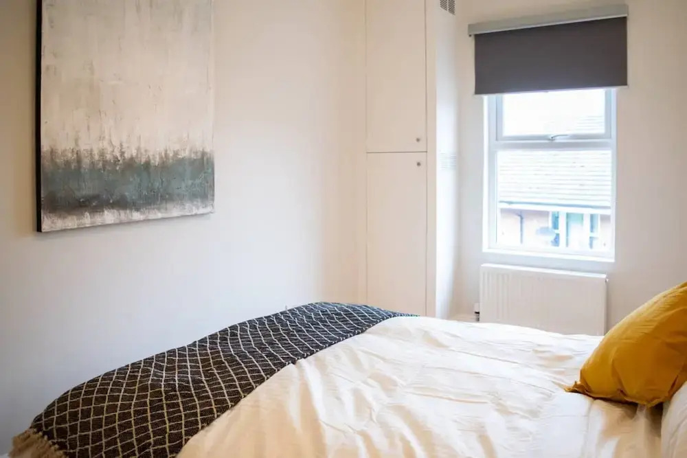 Spacious And Charming 2 Bedroom Flat Near Shepherd's Bush