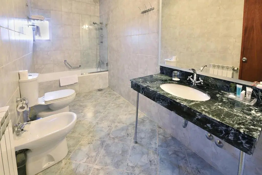 Chateau Deau Hotel