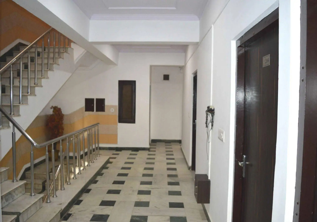 Hotel Priya