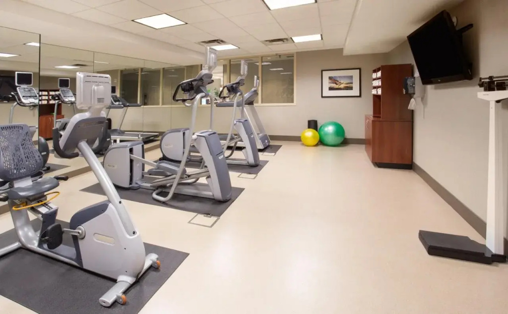 Holiday Inn Scottsdale North- Airpark by IHG