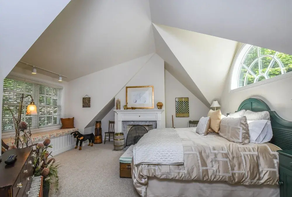 Quiet Retreat 4 Bedroom House