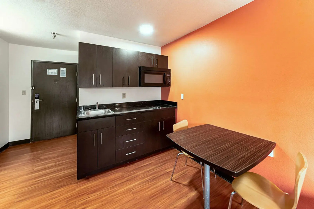 Motel 6-Lebanon, IN