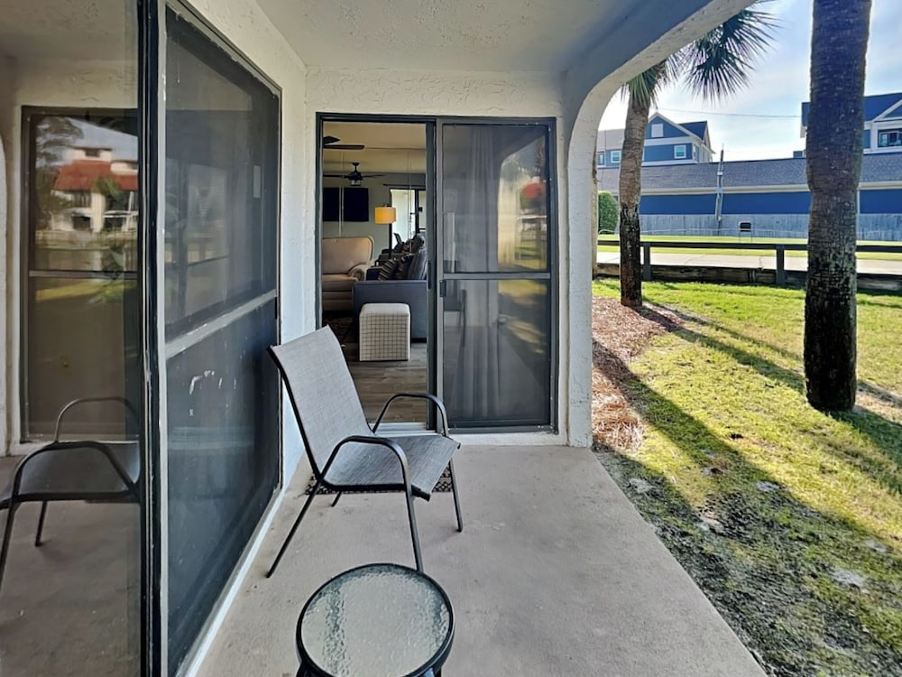 Edgewater Villa #901