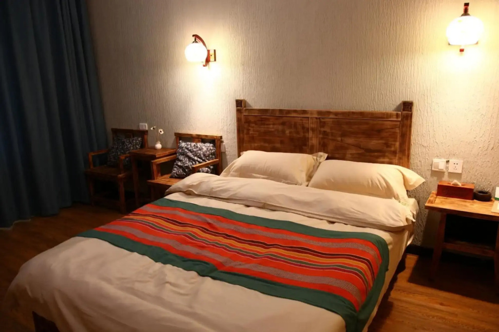 Guilin Lotus Hotel