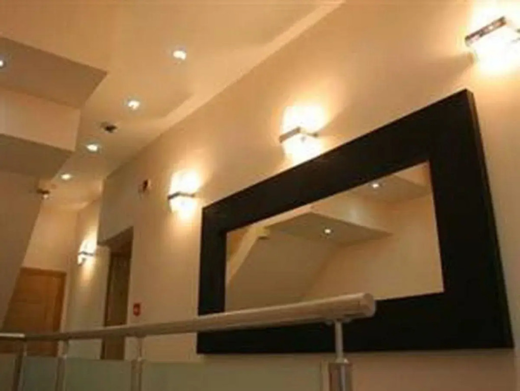 BayTree Hotel