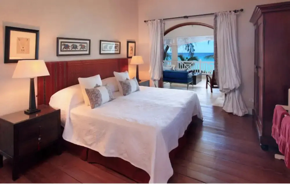 La Paloma by Blue Sky Luxury