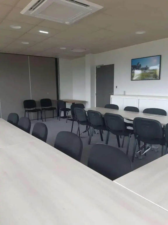 Brit Hotel Ploermel - Hotel de lHippodrome