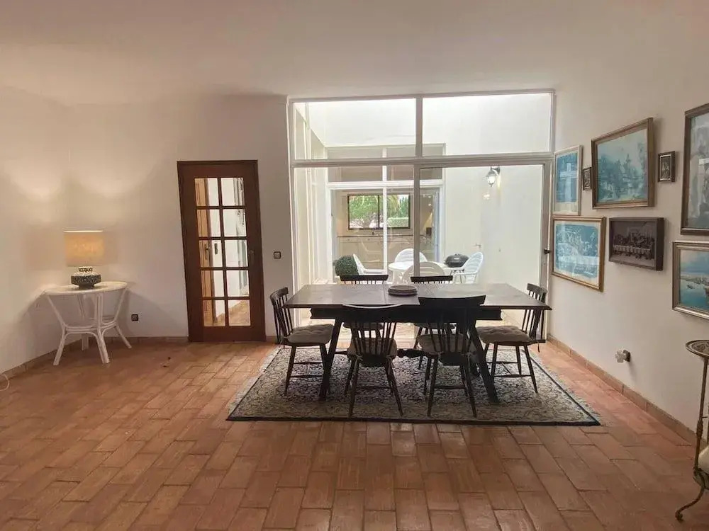 Beautiful Villa in Praia da Salema max 6 People
