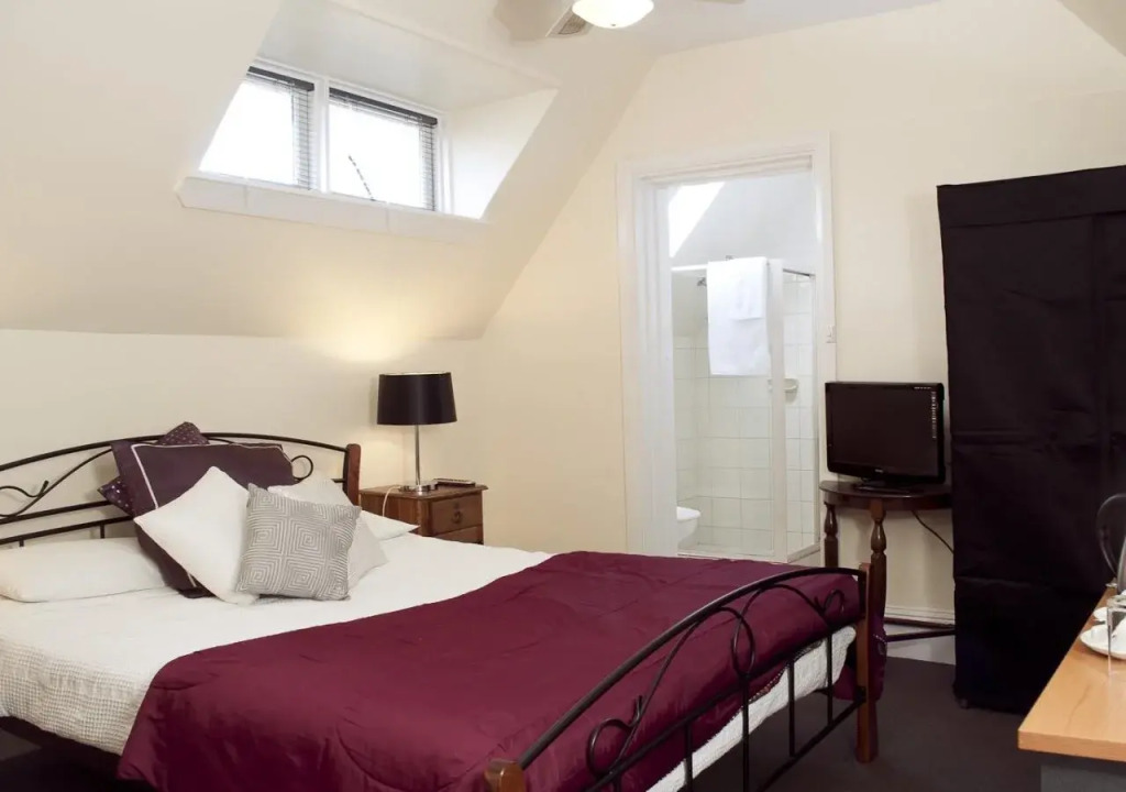 The Mews Motel