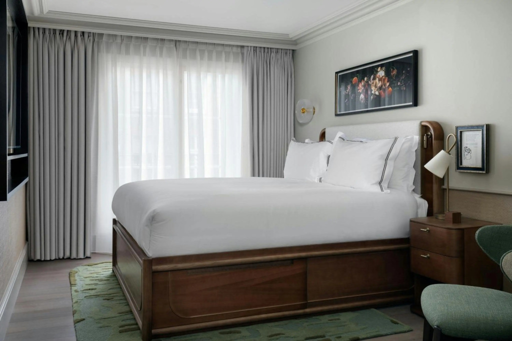 Montcalm Mayfair, Autograph Collection