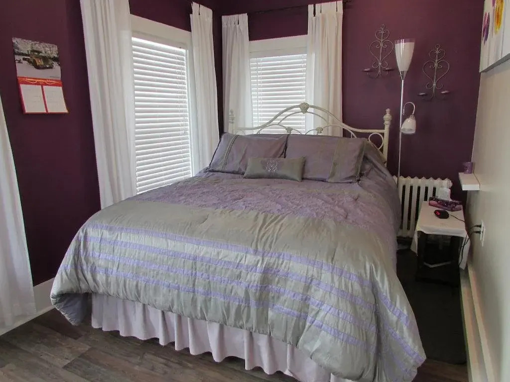 PillowCase Bed & Breakfast