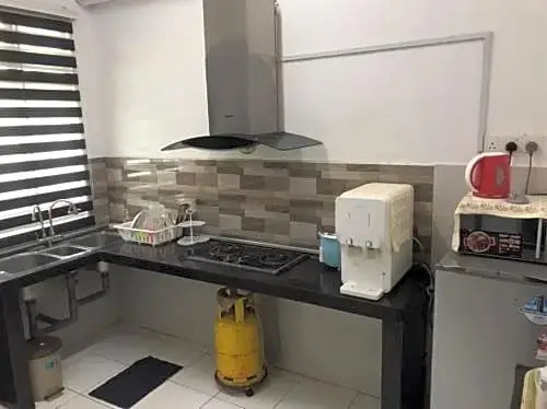 OYO Home 90359 Homestay Bandar Putra 2