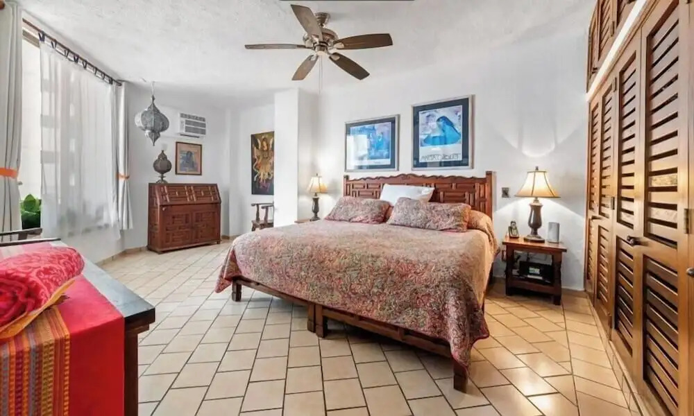 Ocean View 2Br Condo-balcony-beach-pool - 902