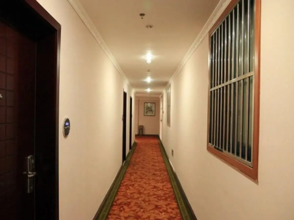 GreenTree Alliance Jiangsu Wuxi Yixing Jinsanjiao Bus Station Hotel