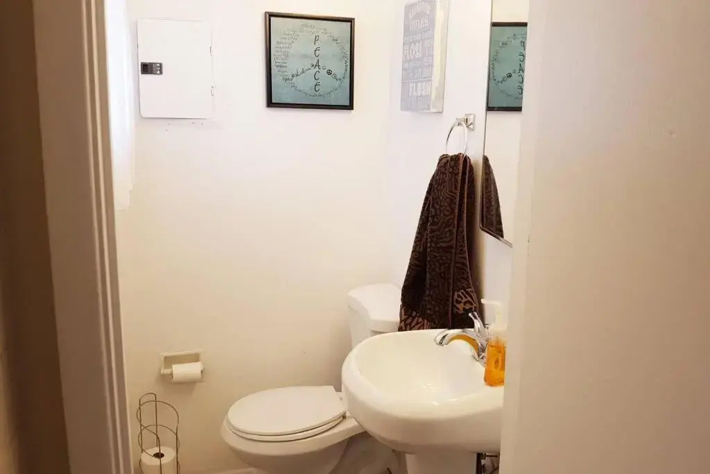 Tempe Hot location 2 Bed ASU Cozy Convenient