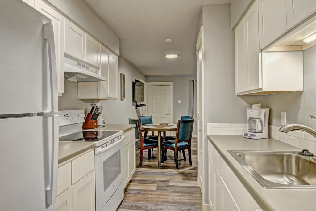 Courtyard #112 in Port Aransas