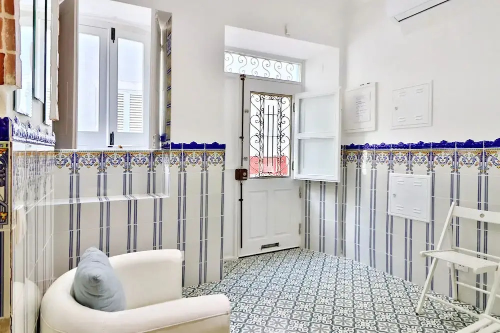 Zenit Olhao B & B with sea view rooftop terrace