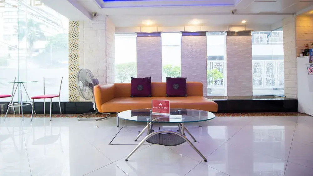ZEN Rooms Sukhumvit 11