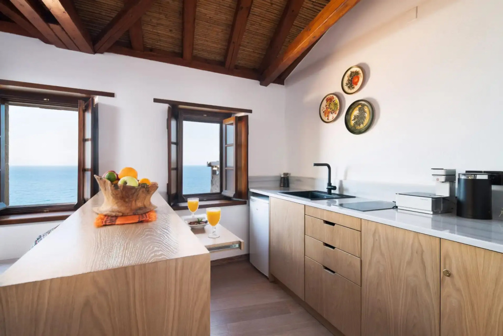 Kalnterimi Guesthouses