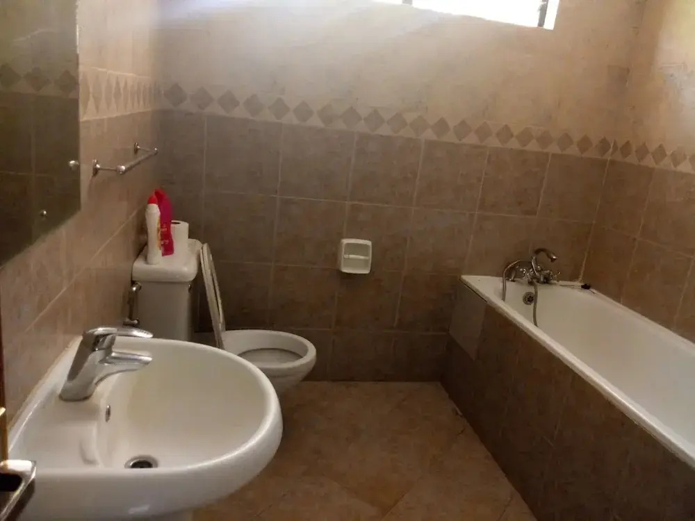 Redcliff Apartments
