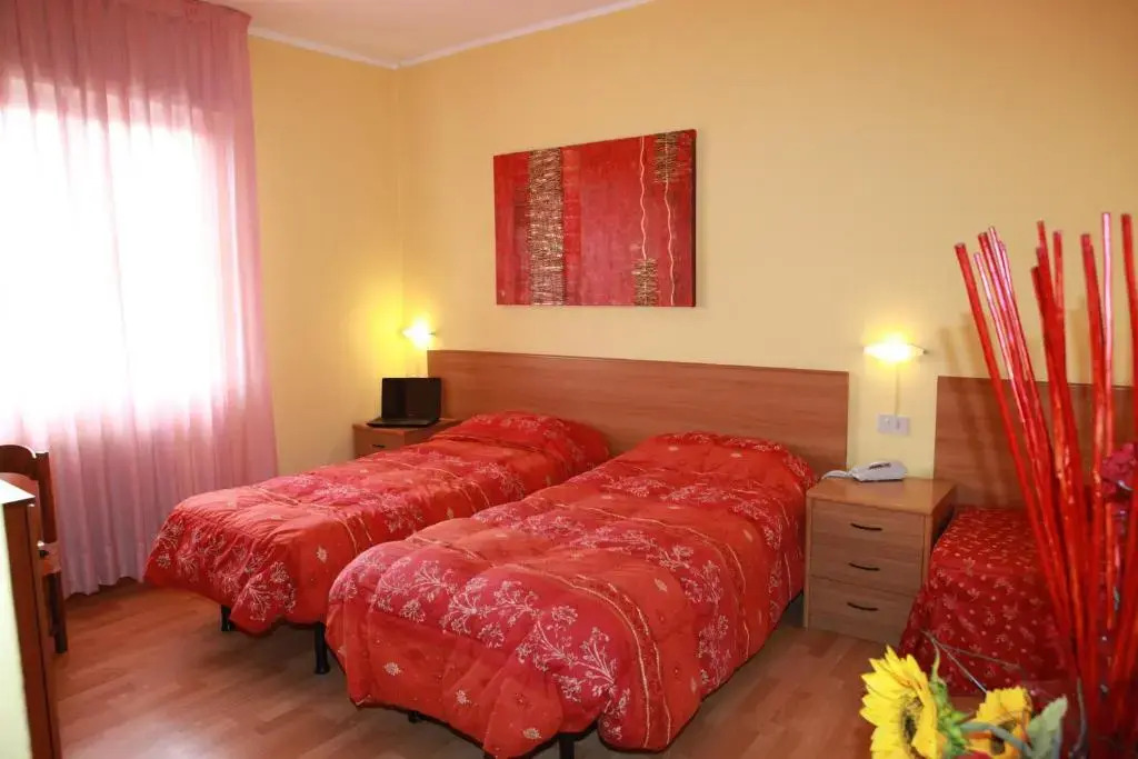 Piccolo Hotel