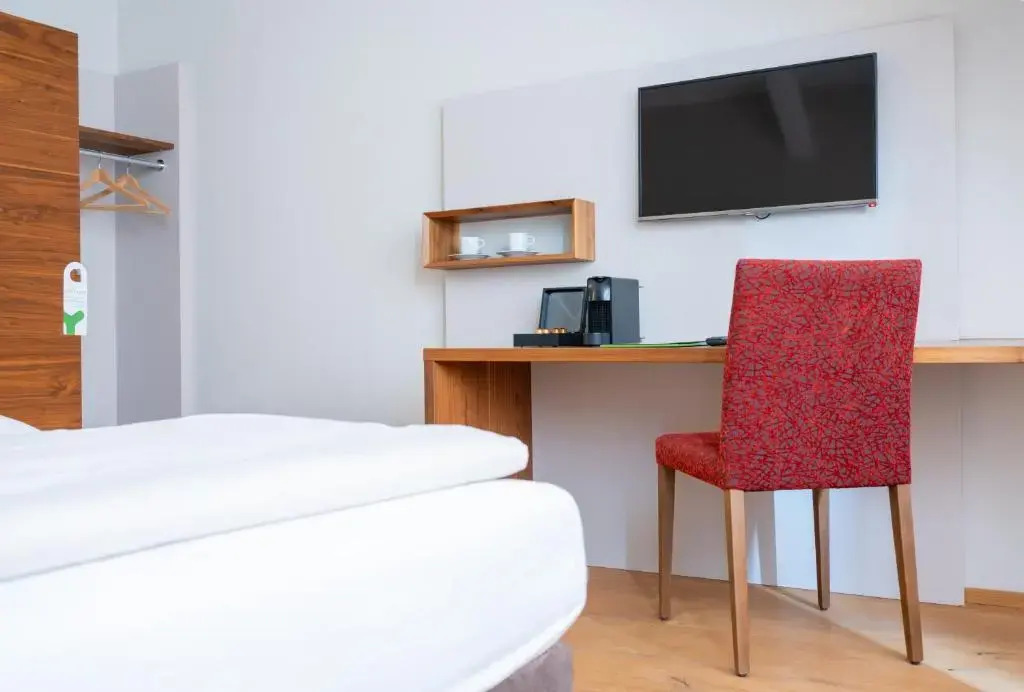 eee Hotel Perg