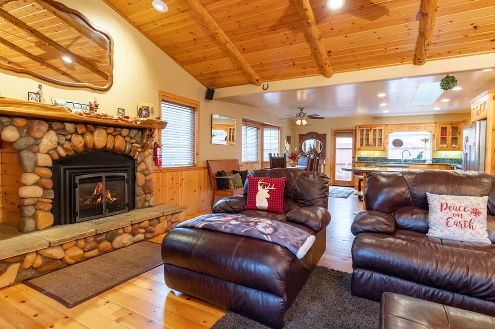 Chateau Shay-1809 by Big Bear Vacations